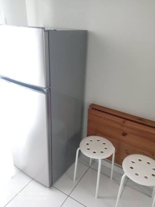 Lemon - Happyhostgr - Downtown Apartment Volos Eksteriør billede