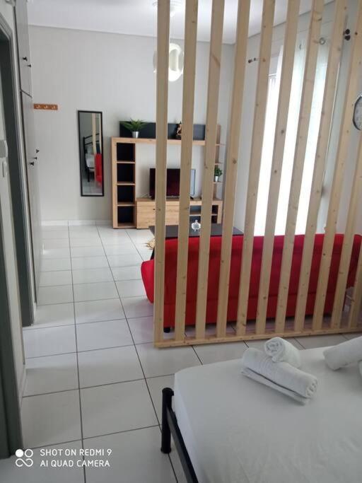 Lemon - Happyhostgr - Downtown Apartment Volos Eksteriør billede